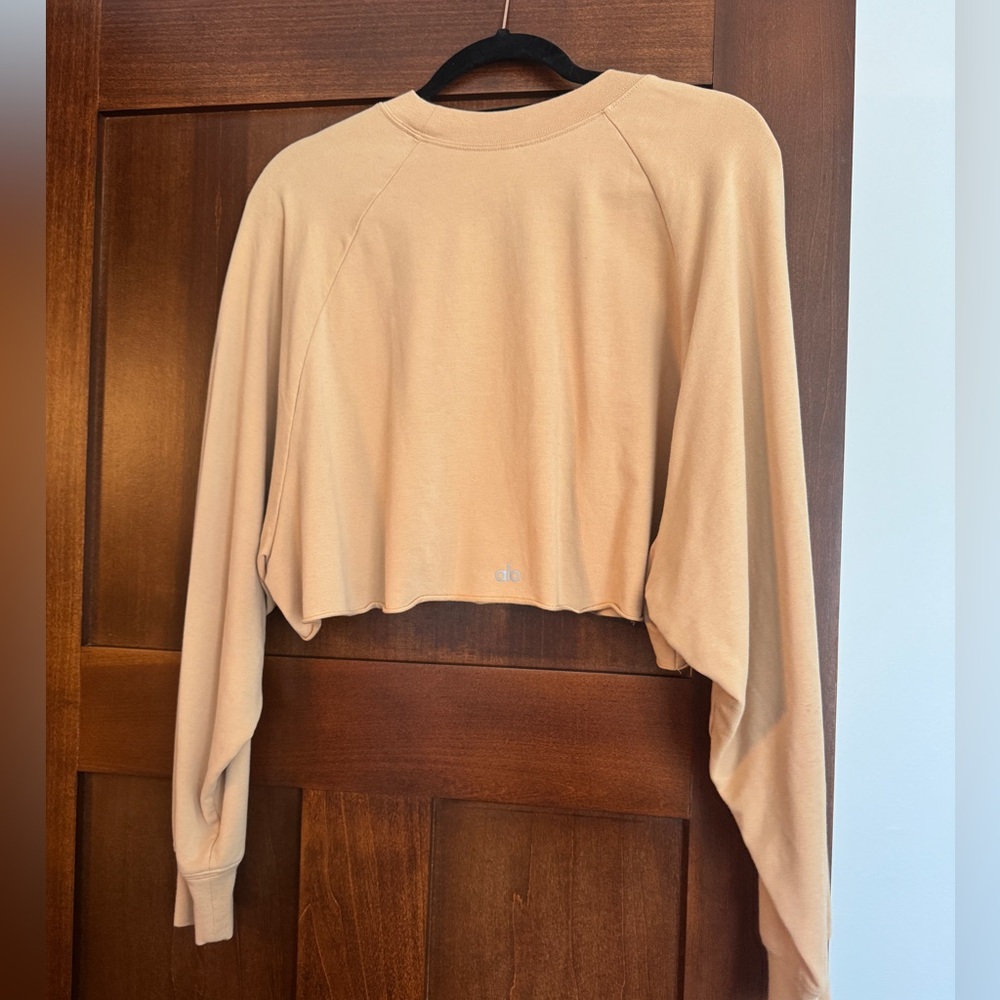 Alo yoga double take women's pullover size medium tan gently worn - Picture 5 of 10